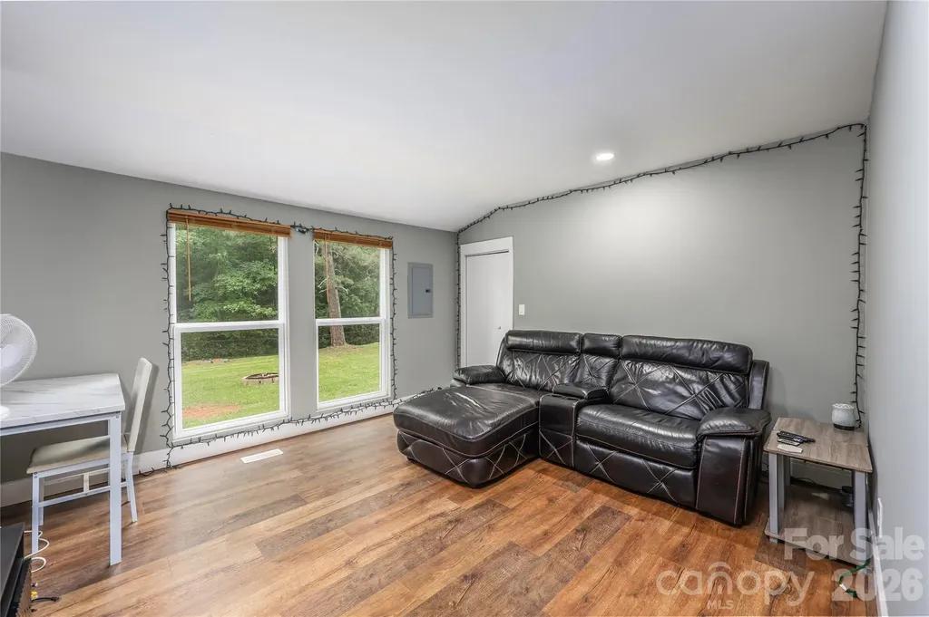 2276 Cid Road Lexington NC 27292