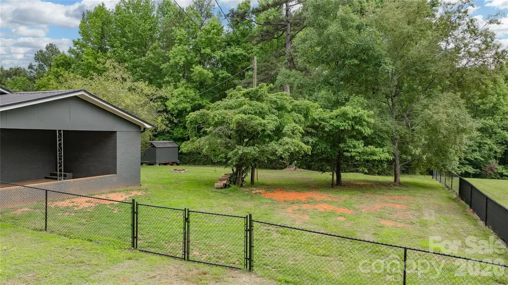2276 Cid Road Lexington NC 27292