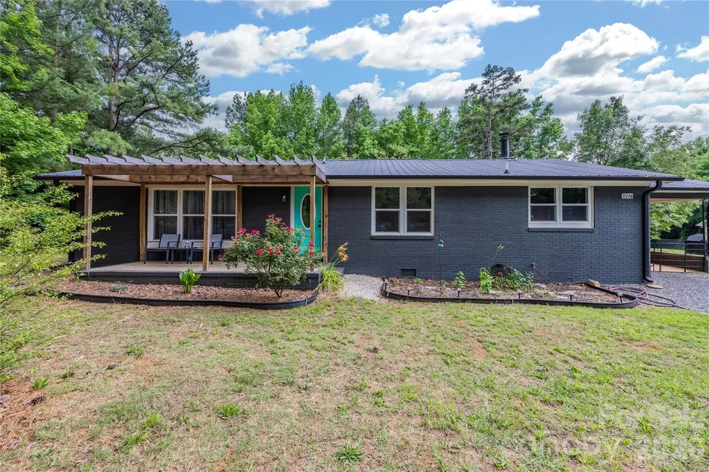 2276 Cid Road Lexington NC 27292