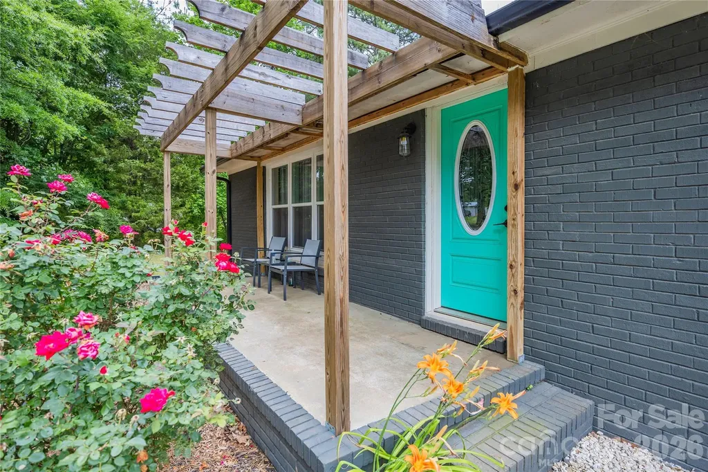 2276 Cid Road Lexington NC 27292