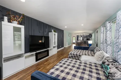 2276 Cid Road Lexington NC 27292