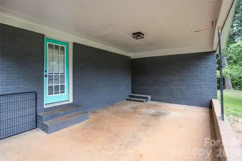 2276 Cid Road Lexington NC 27292
