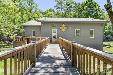 8061 State Hwy 80 S Burnsville NC 28714
