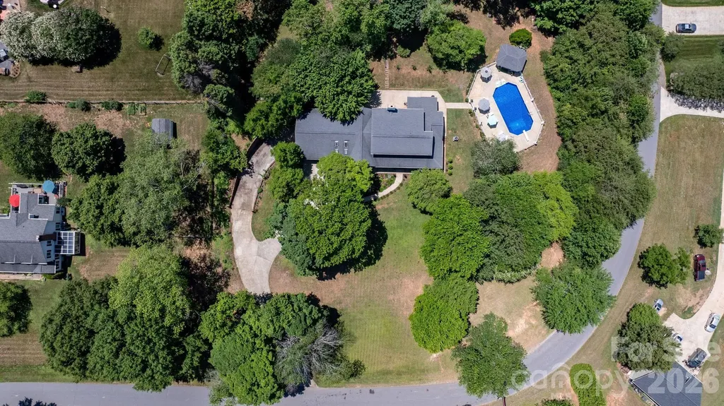 1314 Shirebourn Drive Hickory NC 28602