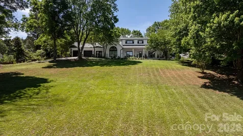 1314 Shirebourn Drive Hickory NC 28602
