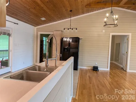 59 Ck Cabin Drive Hot Springs NC 28743