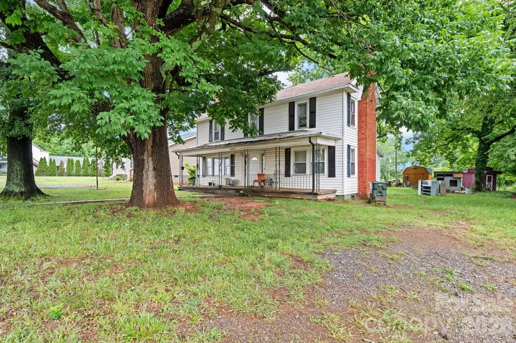 1311 N College Avenue Newton NC 28658