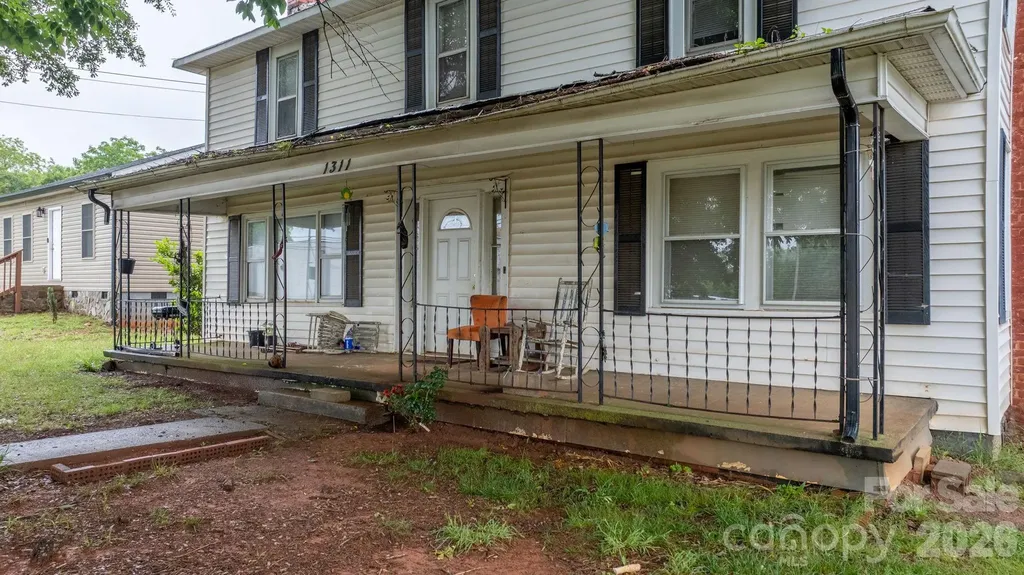 1311 N College Avenue Newton NC 28658