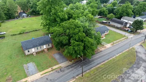 1311 N College Avenue Newton NC 28658