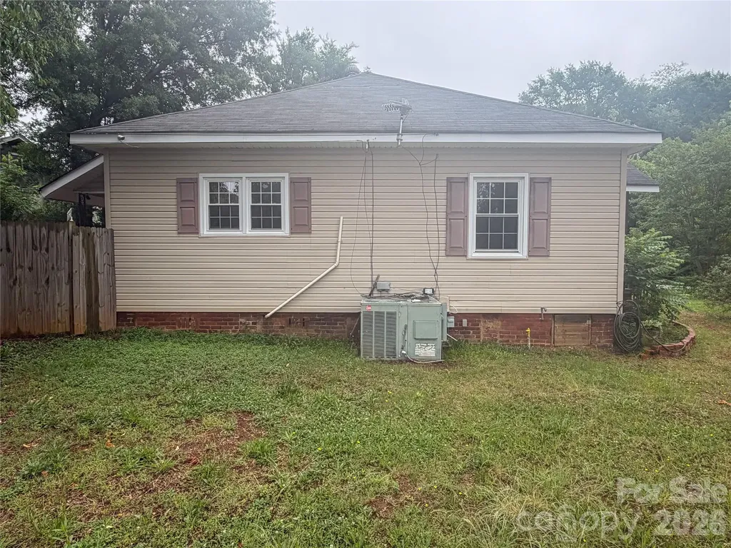 204 Madora Street Mount Holly NC 28120