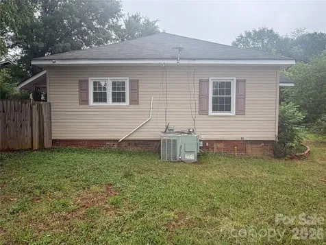 204 Madora Street Mount Holly NC 28120