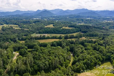 99999 Paramount Drive Leicester NC 28748