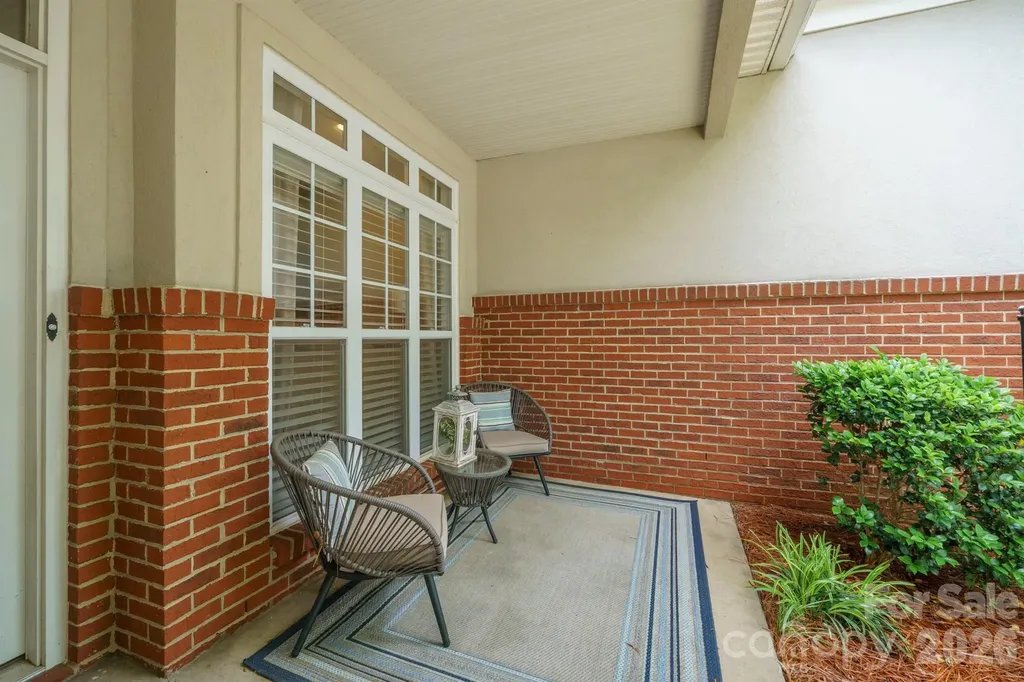 8829 Legacy Lake Lane Charlotte NC 28269