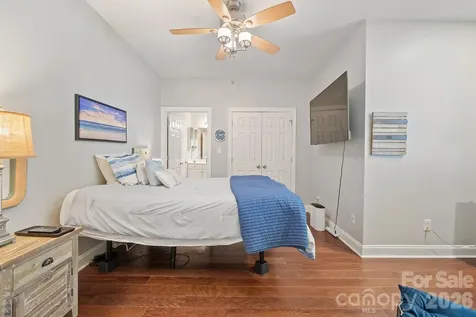 8829 Legacy Lake Lane Charlotte NC 28269