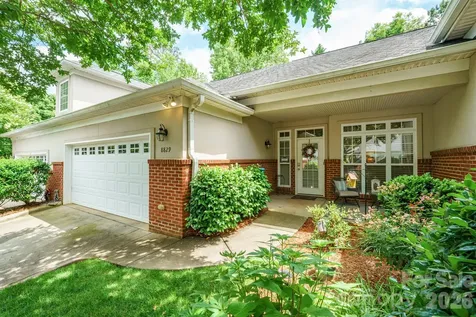 8829 Legacy Lake Lane Charlotte NC 28269
