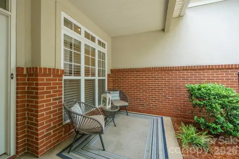 8829 Legacy Lake Lane Charlotte NC 28269