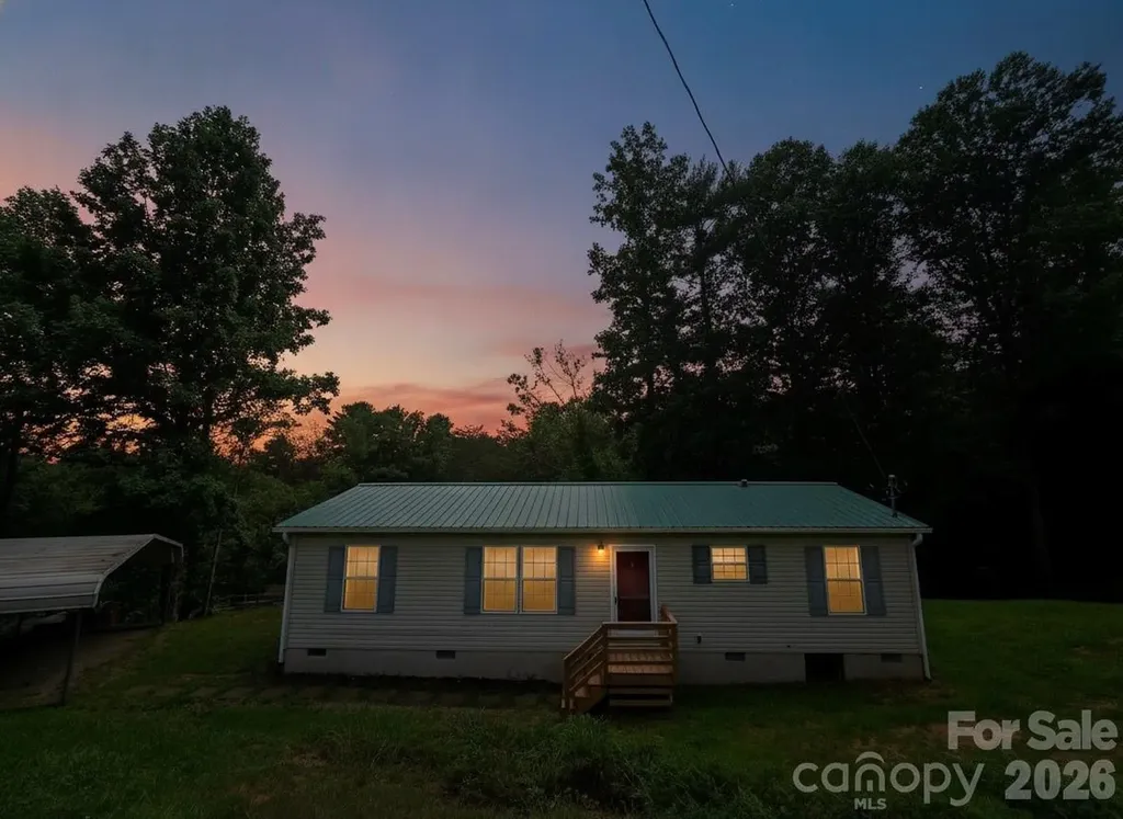 2094 Wilson Road Asheville NC 28806