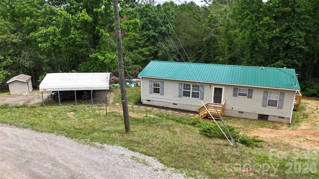 2094 Wilson Road Asheville NC 28806