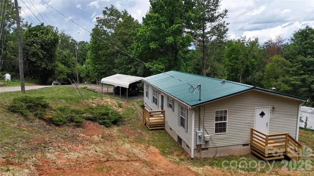 2094 Wilson Road Asheville NC 28806