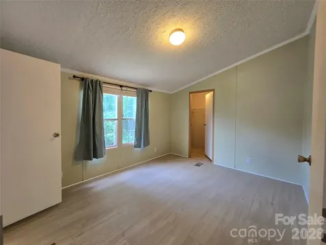 2094 Wilson Road Asheville NC 28806