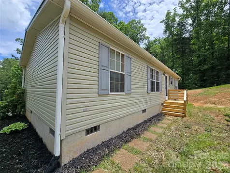2094 Wilson Road Asheville NC 28806