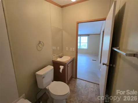 2094 Wilson Road Asheville NC 28806