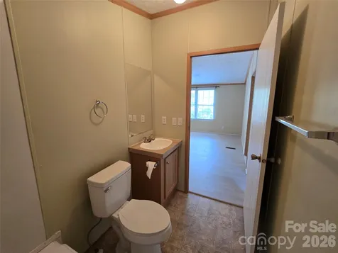 2094 Wilson Road Asheville NC 28806