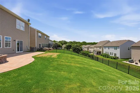 13731 Canterbury Castle Drive Charlotte NC 28273