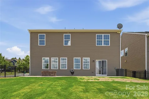 13731 Canterbury Castle Drive Charlotte NC 28273