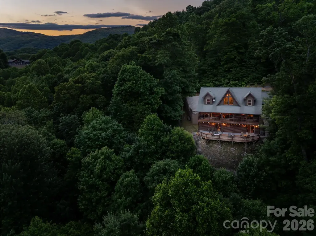 14 Marlin Trail Waynesville NC 28785