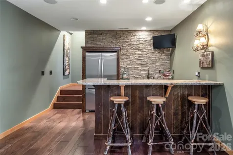 14 Marlin Trail Waynesville NC 28785