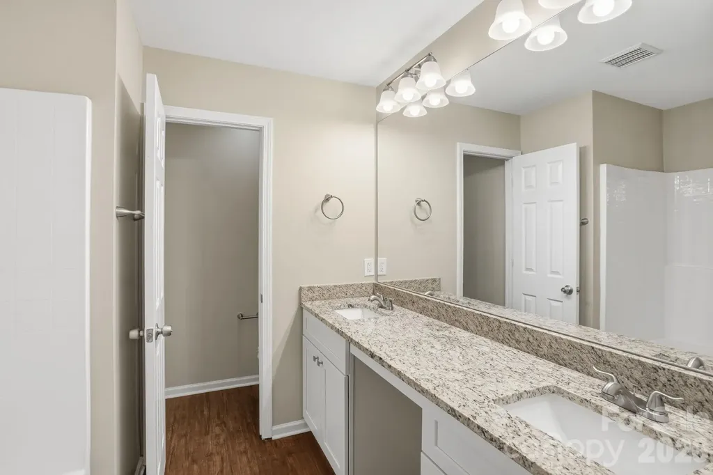 2910 Azalea Hills Drive Charlotte NC 28262