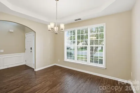 2910 Azalea Hills Drive Charlotte NC 28262
