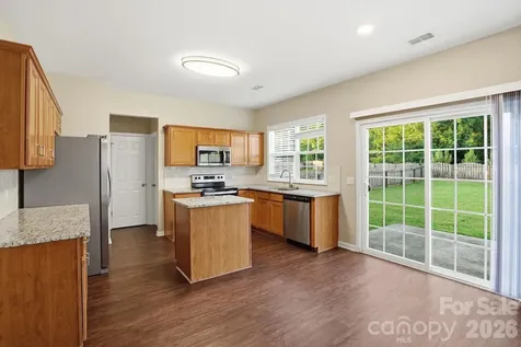 2910 Azalea Hills Drive Charlotte NC 28262