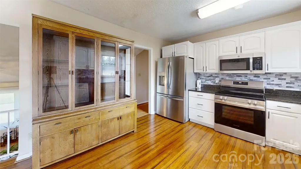 1984 Crestdale Lane Newton NC 28658