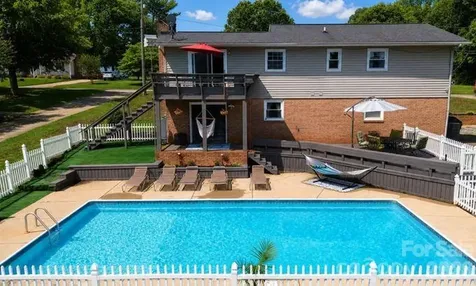 1984 Crestdale Lane Newton NC 28658