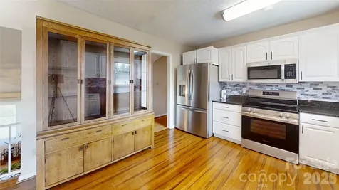1984 Crestdale Lane Newton NC 28658