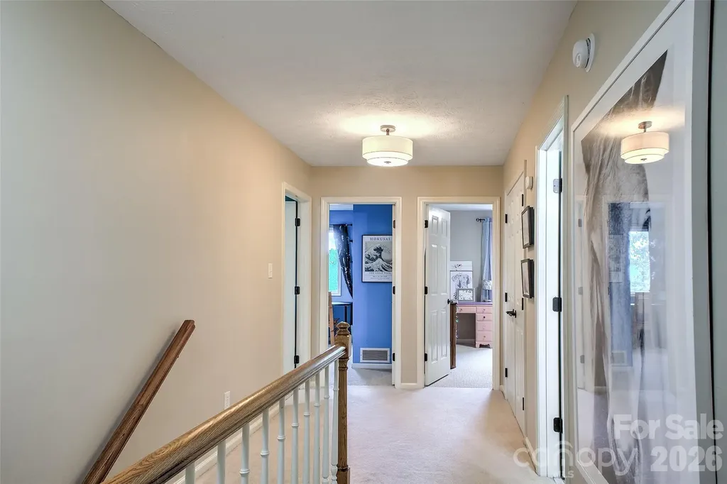 53 Braddock Way Asheville NC 28803