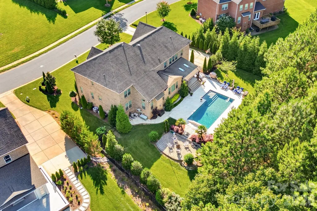 3083 Twin Lakes Drive Weddington NC 28104