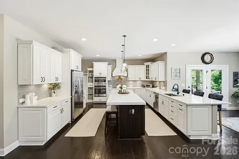 3083 Twin Lakes Drive Weddington NC 28104