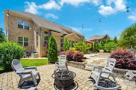 3083 Twin Lakes Drive Weddington NC 28104