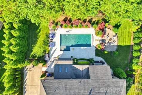 3083 Twin Lakes Drive Weddington NC 28104