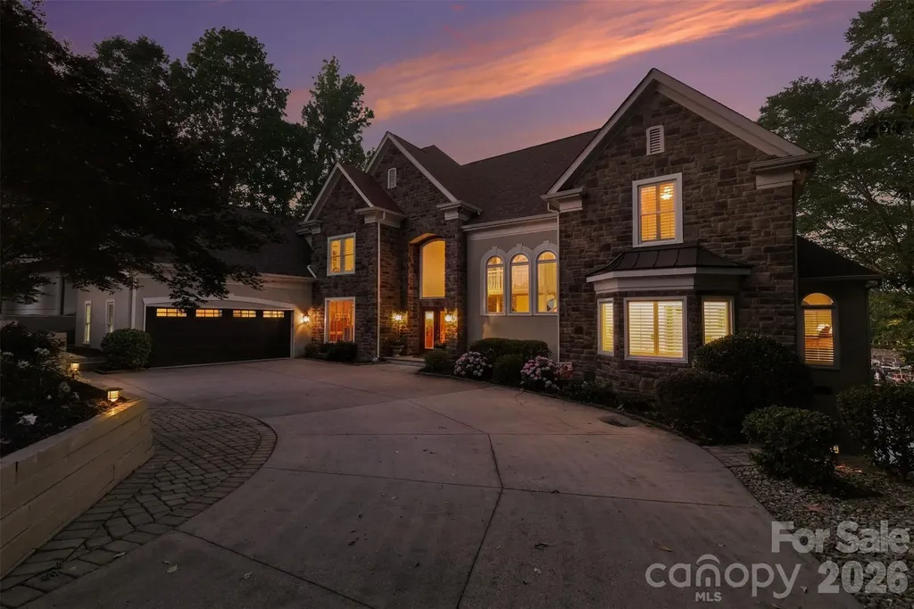 16105 Woolwine Road Charlotte NC 28278