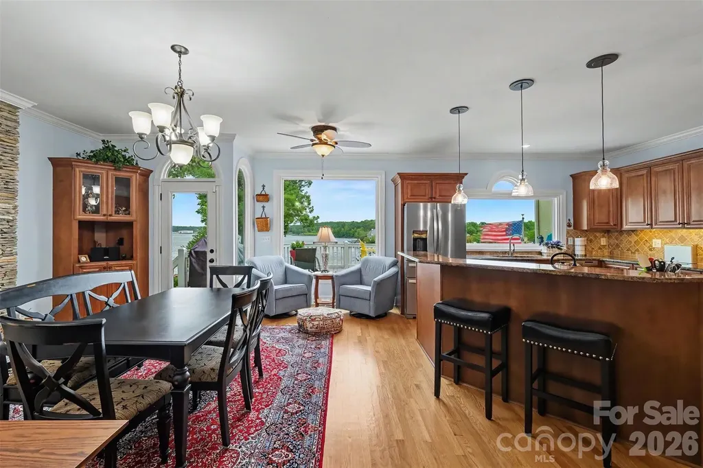 16105 Woolwine Road Charlotte NC 28278