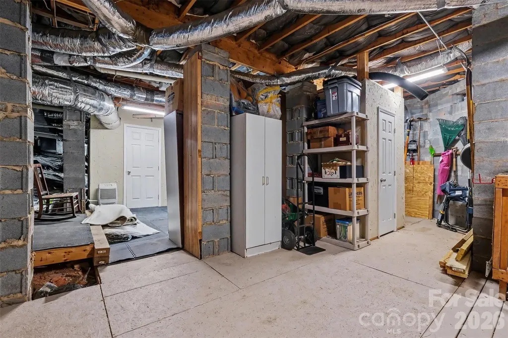 16105 Woolwine Road Charlotte NC 28278