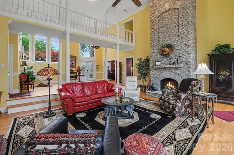 16105 Woolwine Road Charlotte NC 28278