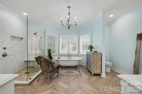 16105 Woolwine Road Charlotte NC 28278
