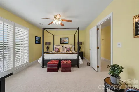 16105 Woolwine Road Charlotte NC 28278