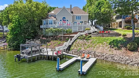 16105 Woolwine Road Charlotte NC 28278