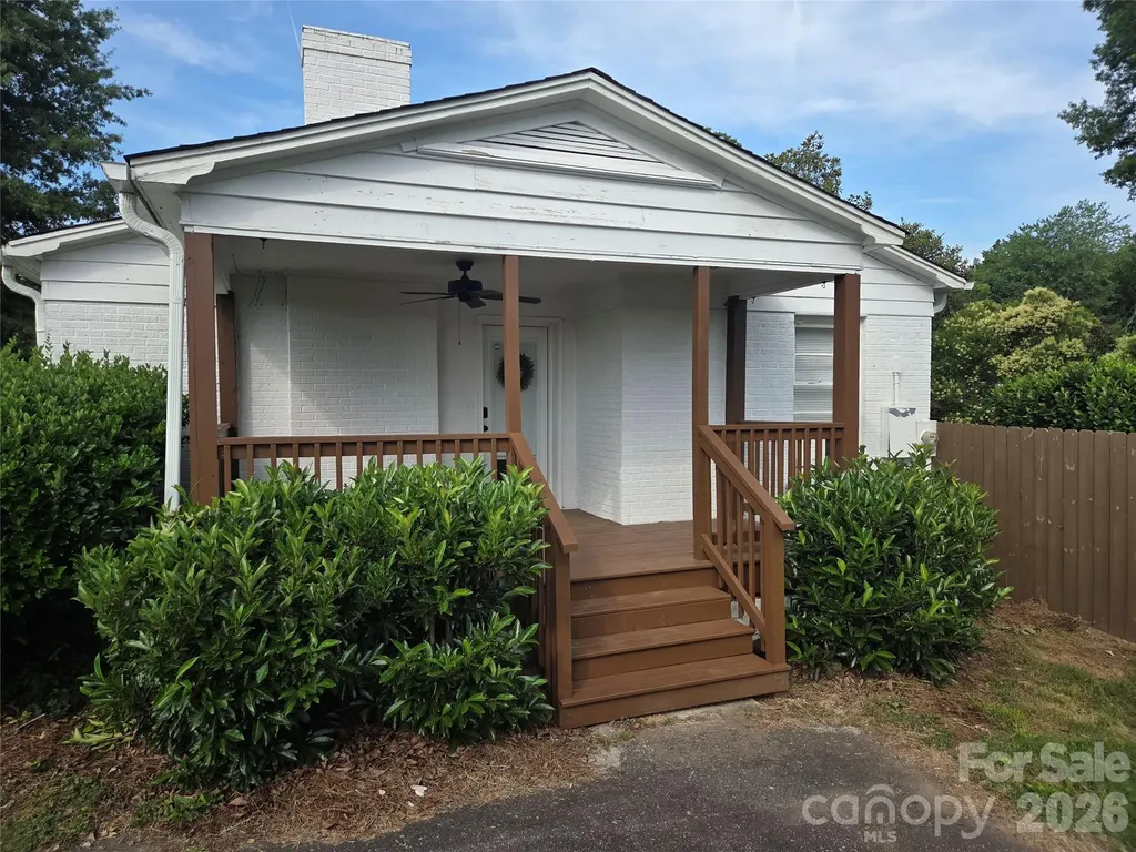 707 E 1st Street Cherryville NC 28021